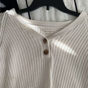 aeropostale women’s sweater